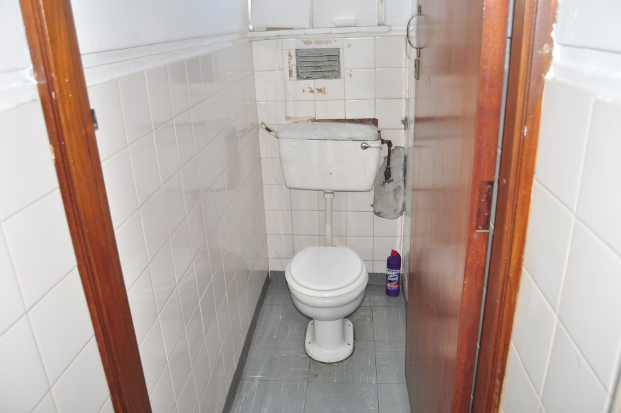 Commercial Property for Sale in Paarden Eiland Western Cape
